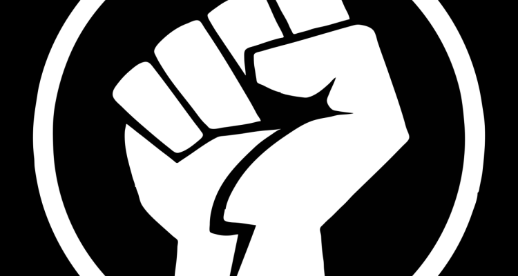 The Power of Influencer Marketing in Jewellery Promotion The Power of Influencer Marketing in Jewellery Promotion